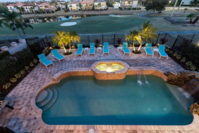W410 - Gorgeous Golf-View Villa with Galactic Themed Bedroom at Reunion